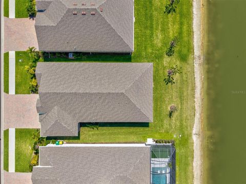 A home in PORT CHARLOTTE