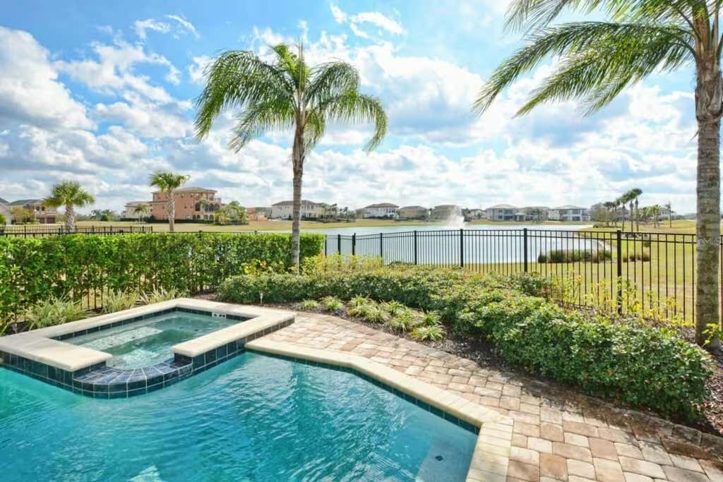 Photo of 7824 Loxahatchee Court, Kissimmee, FL 34747 (MLS # O6437021)