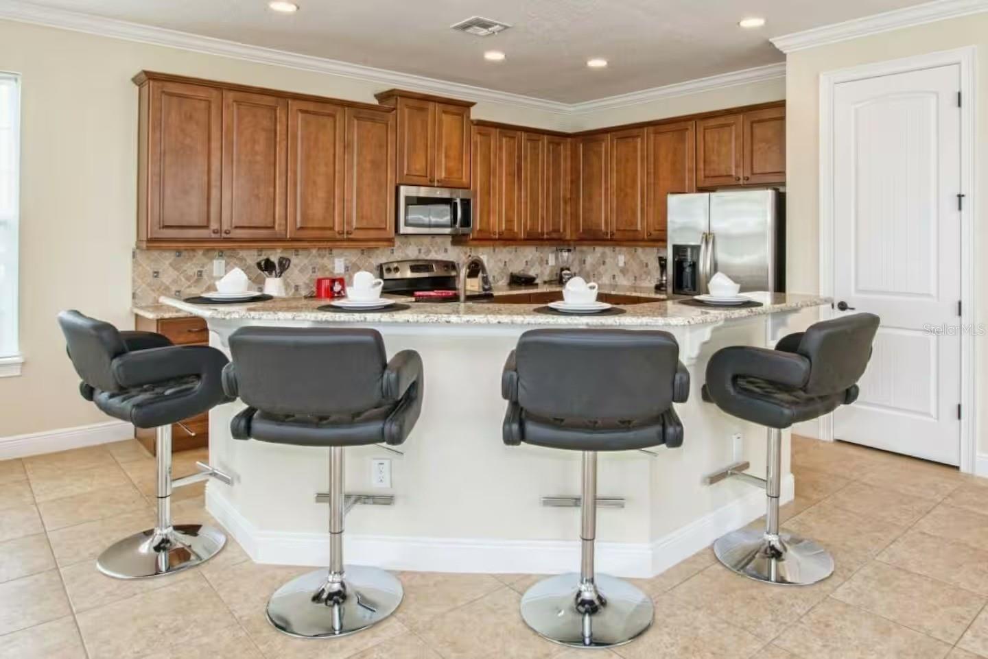 7824 LOXAHATCHEE COURT