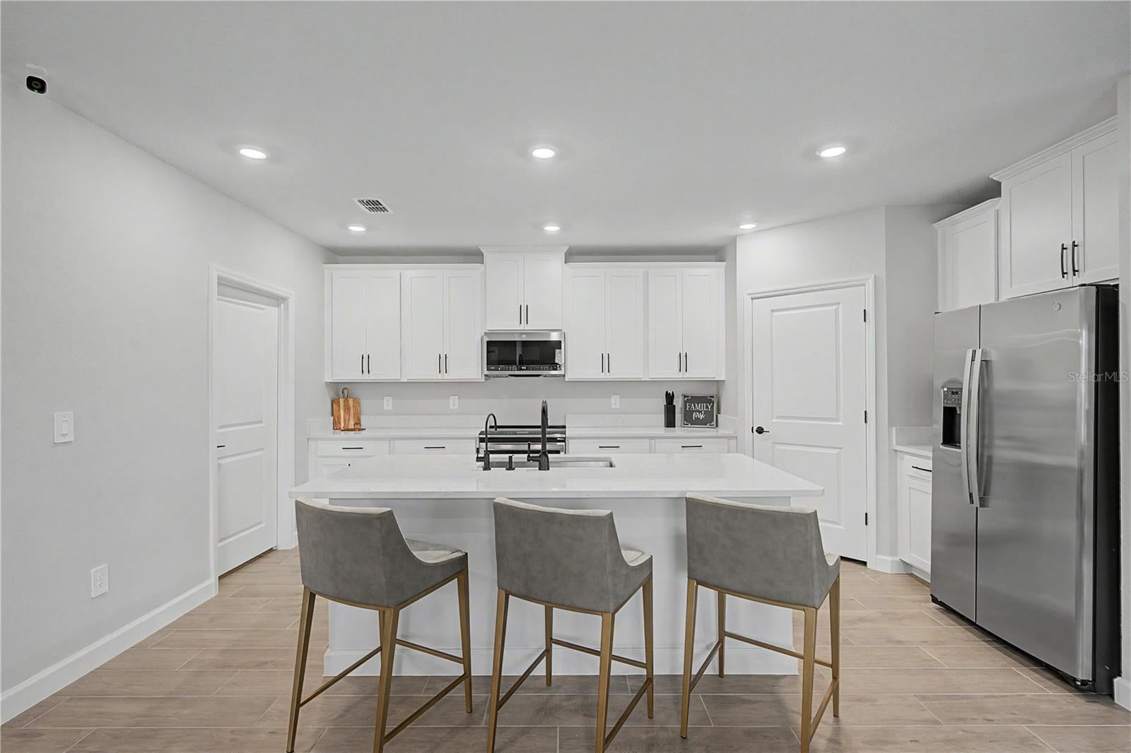 10906 RUSTIC EVE COURT