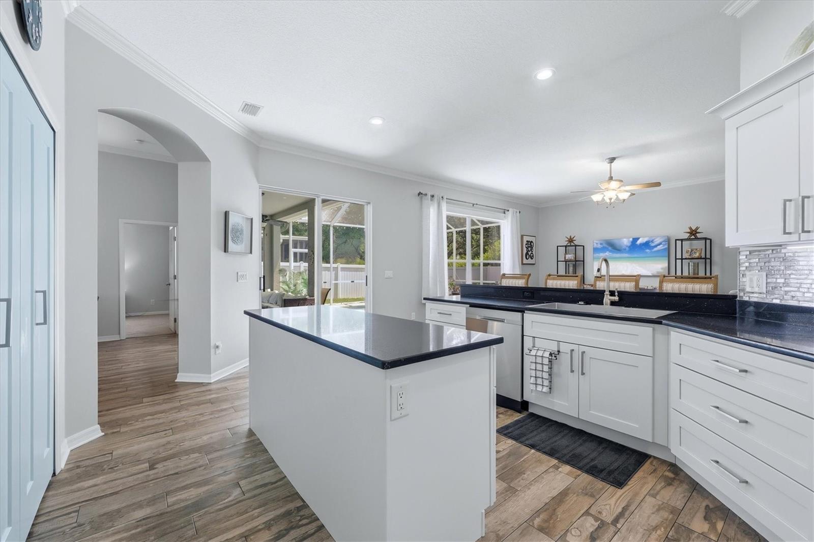 SABAL HARBOUR PH IV - Residential