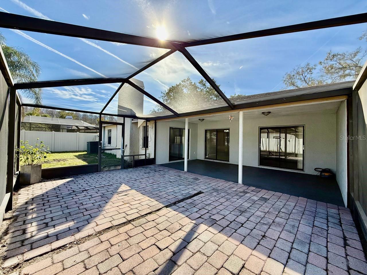 NORTHDALE SEC E UNIT I - Residential Lease