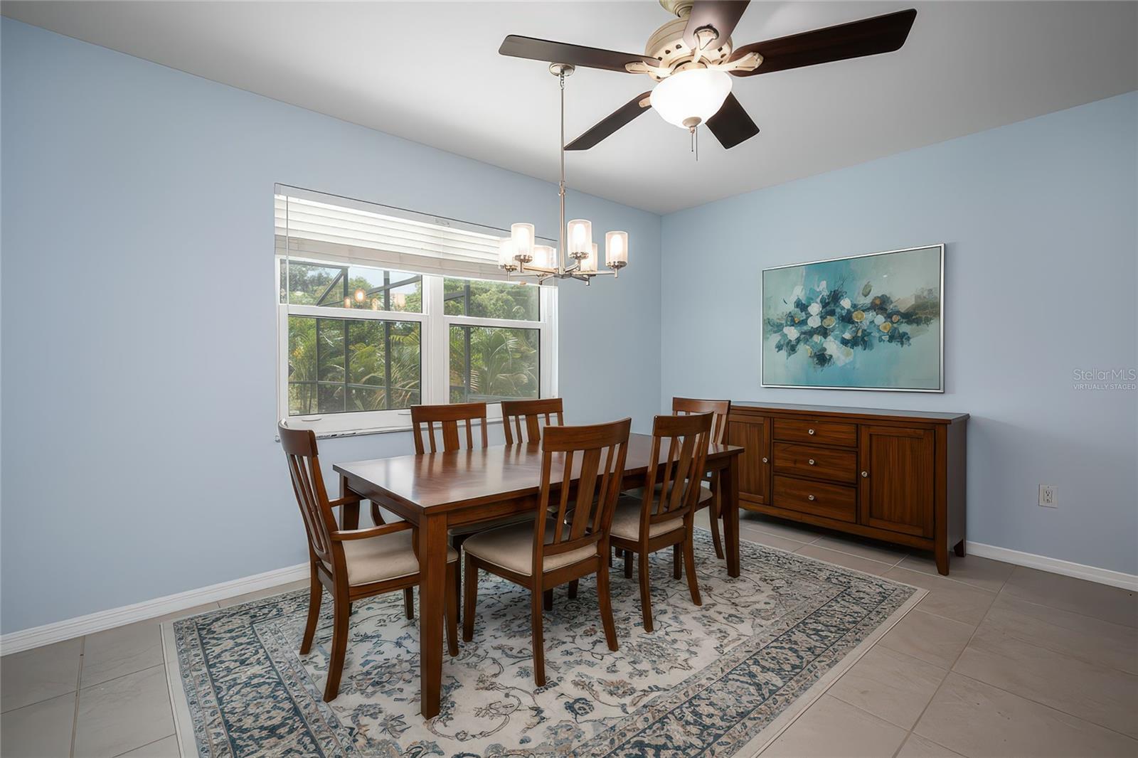 HOURGLASS LAKE ESTATES - Residential