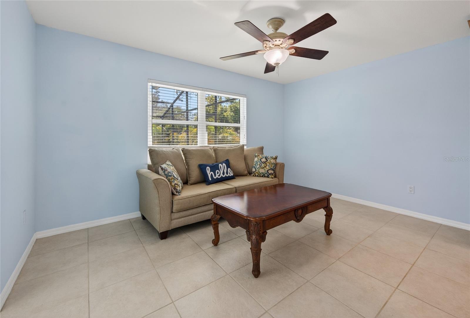 HOURGLASS LAKE ESTATES - Residential