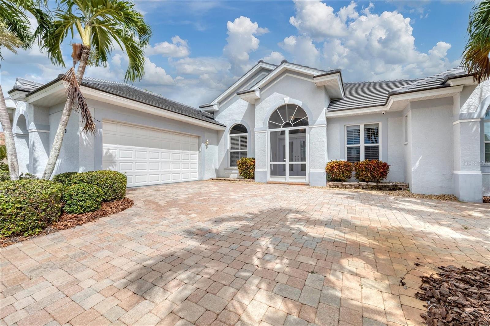 CAPE HAZE WINDWARD - Residential