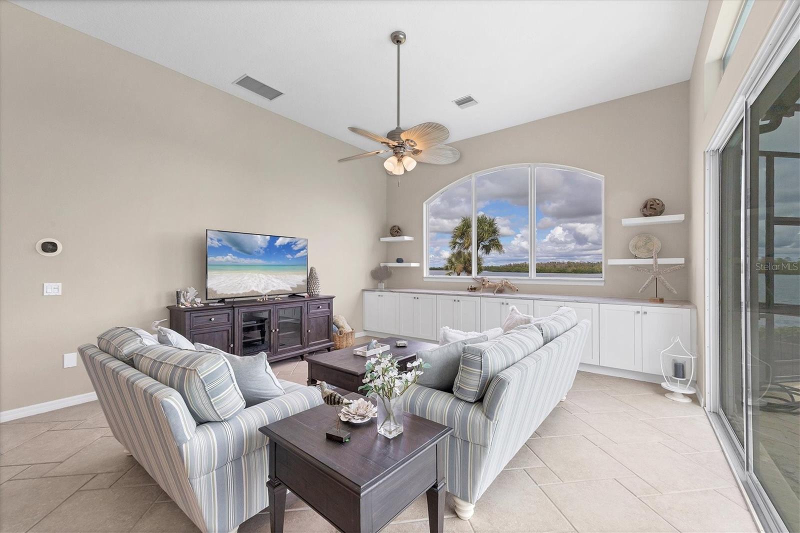 CAPE HAZE WINDWARD - Residential