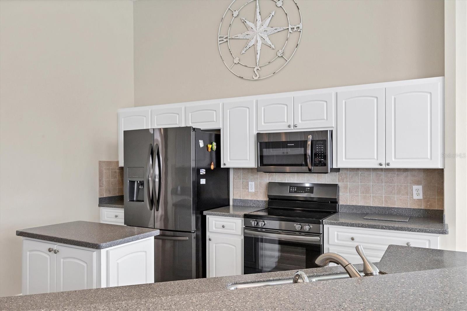 CAPE HAZE WINDWARD - Residential