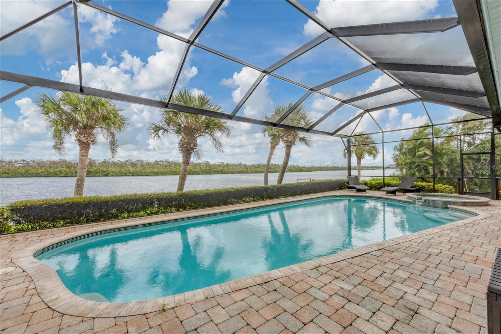 CAPE HAZE WINDWARD - Residential