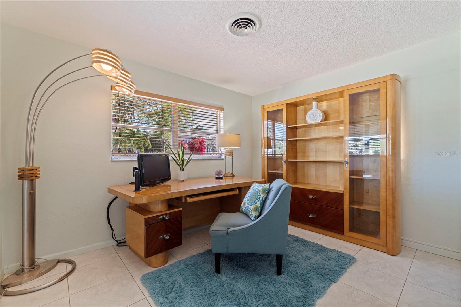 TIERRA VERDE - Residential