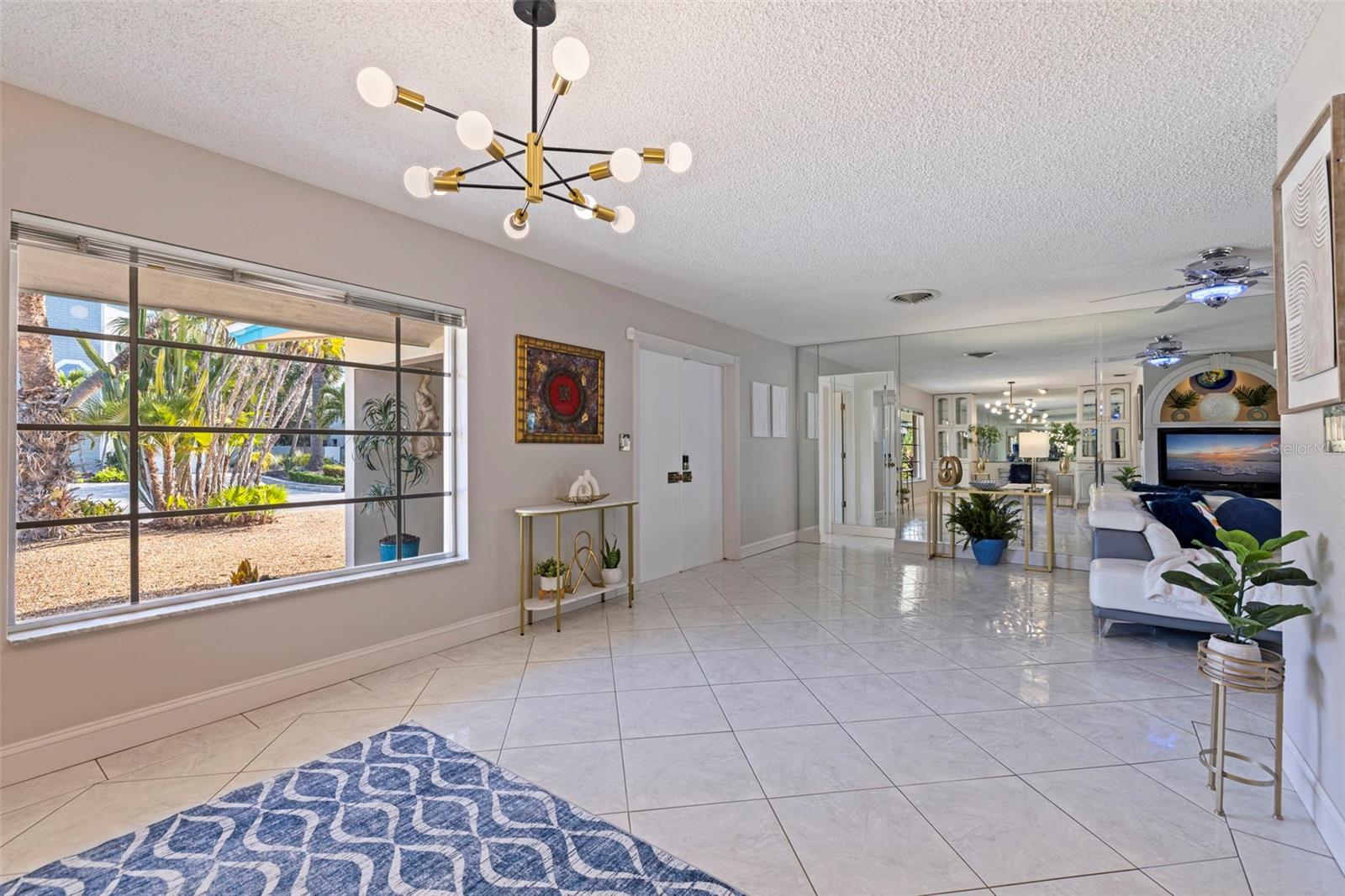 TIERRA VERDE - Residential