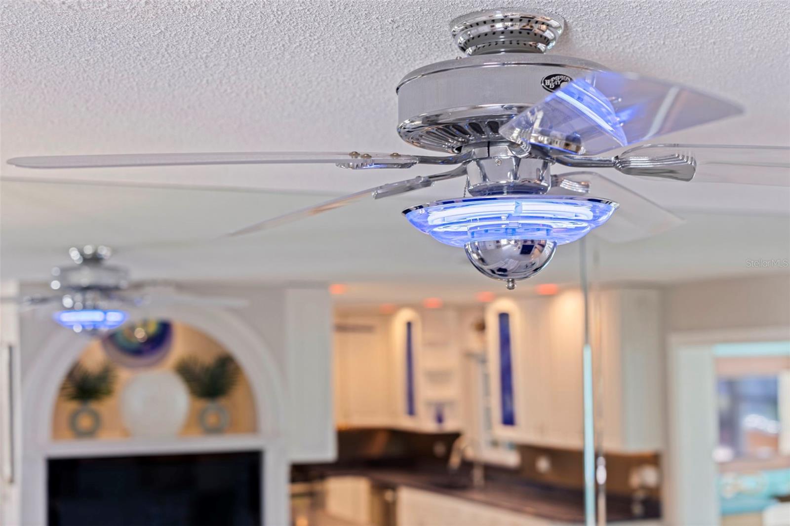 TIERRA VERDE - Residential