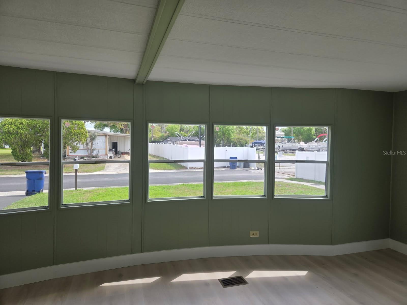 LAKE TARPON MOBILE HOME VILLAGE UN - Residential Lease