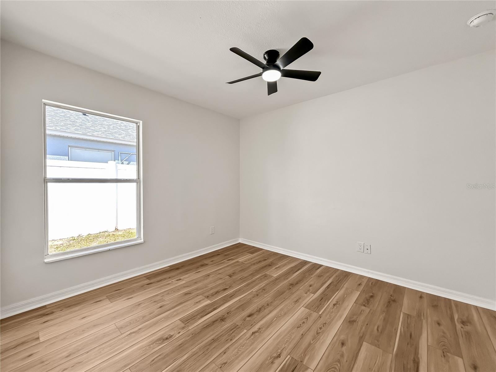 TAVARES CHELSEA OAKS - Residential