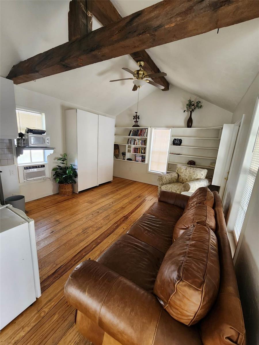 POS SUB OF BLKS G & H - Residential Income