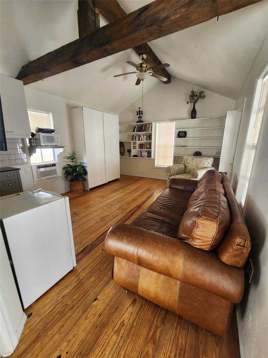 POS SUB OF BLKS G & H - Residential Income