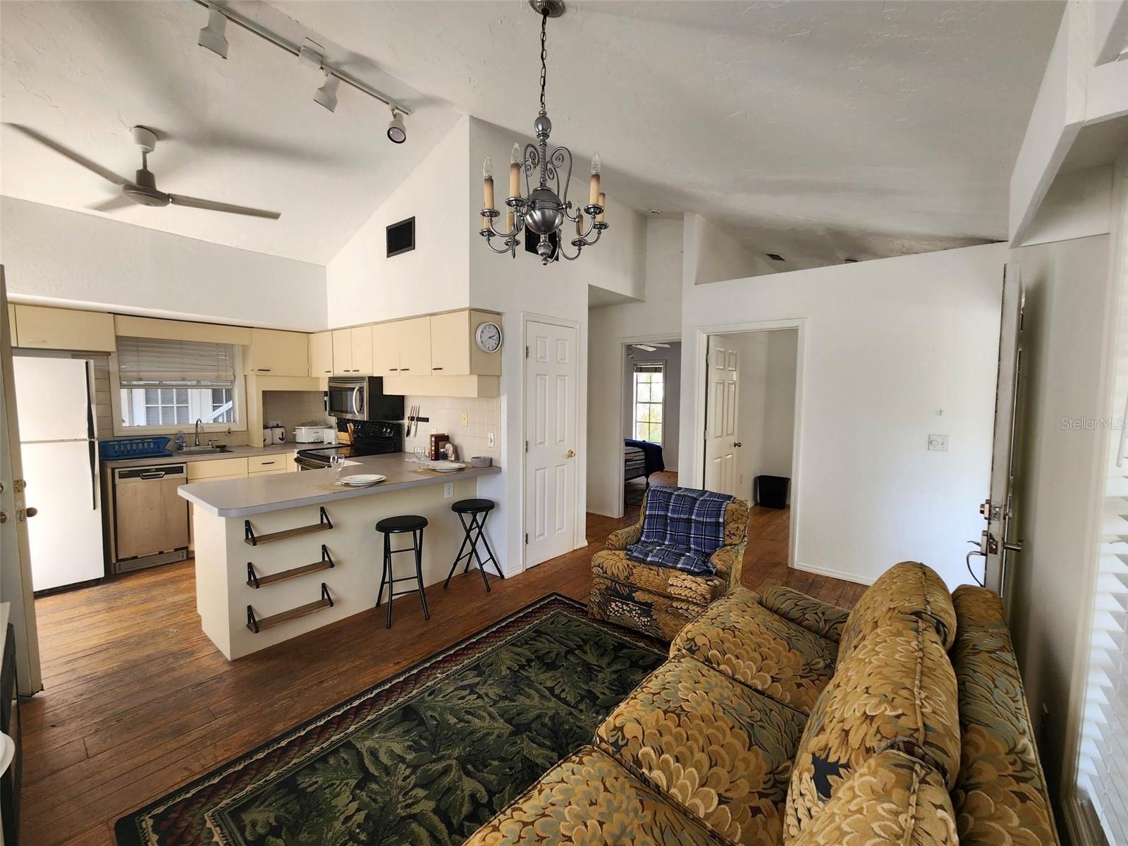 POS SUB OF BLKS G & H - Residential Income