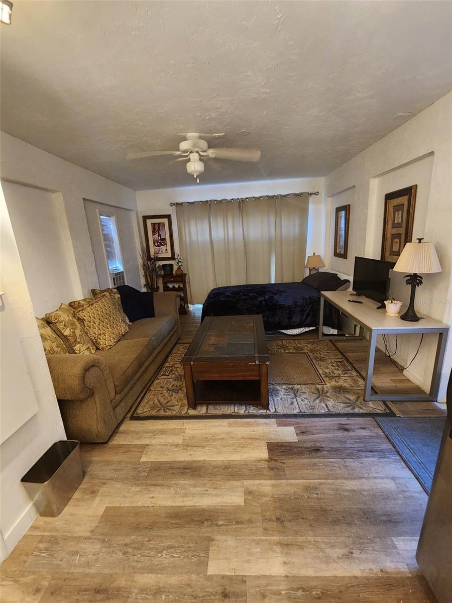 POS SUB OF BLKS G & H - Residential Income