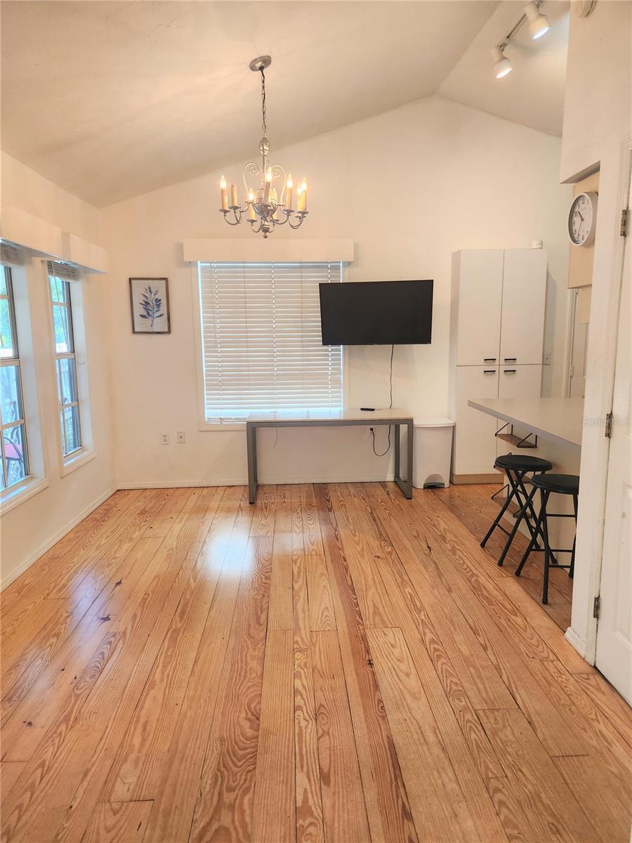 POS SUB OF BLKS G & H - Residential Income