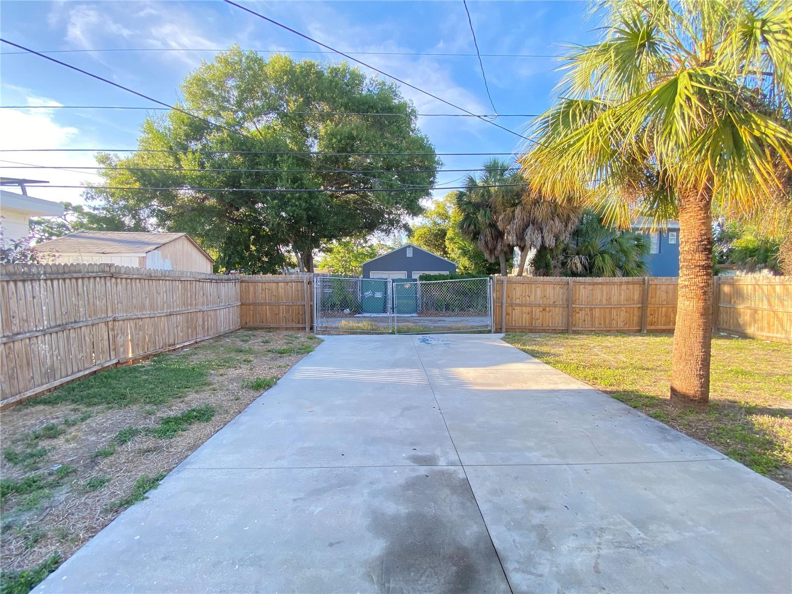 DISSTON TERRACE - Residential Lease