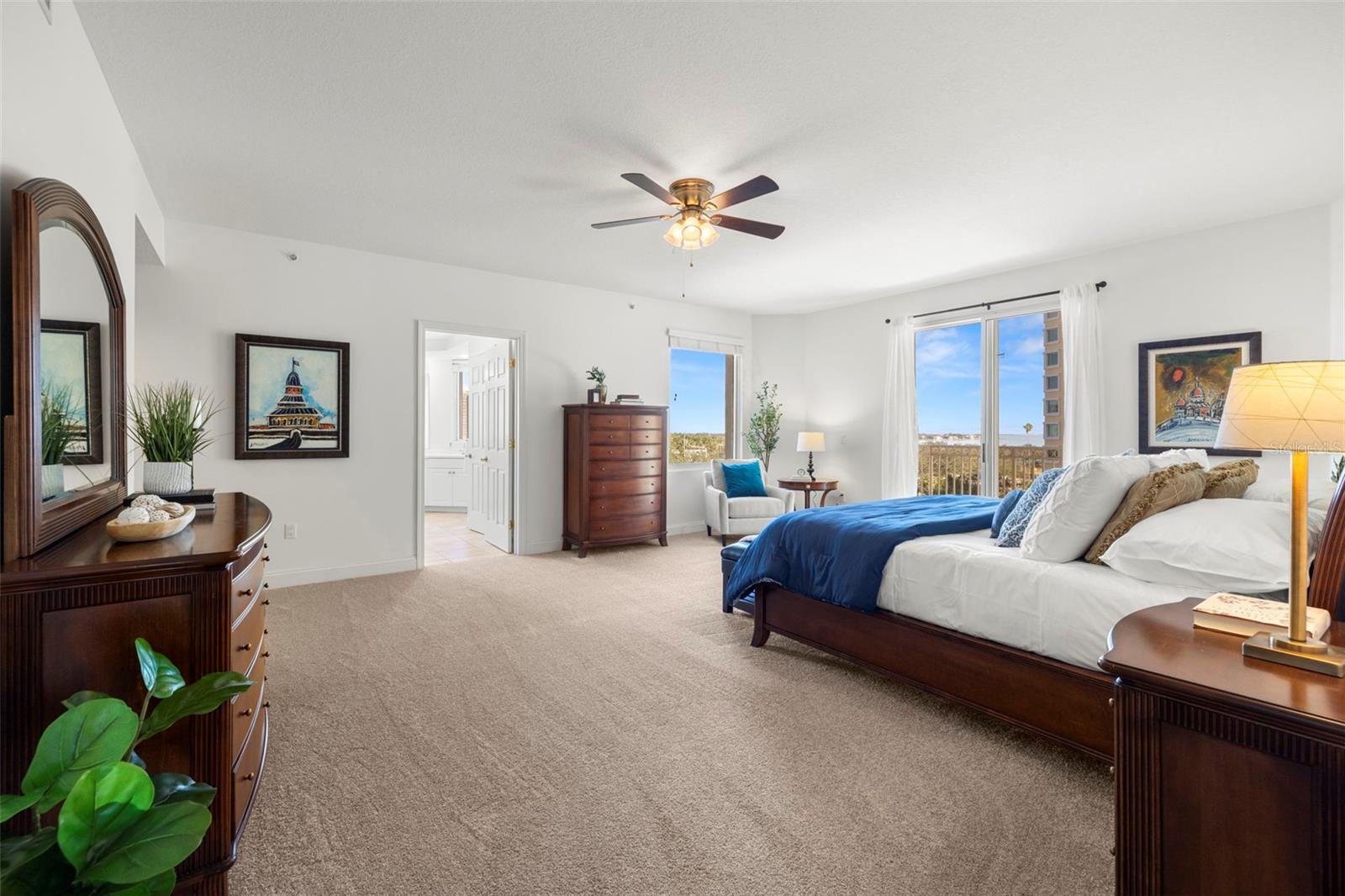 VINOY PLACE CONDO - Residential