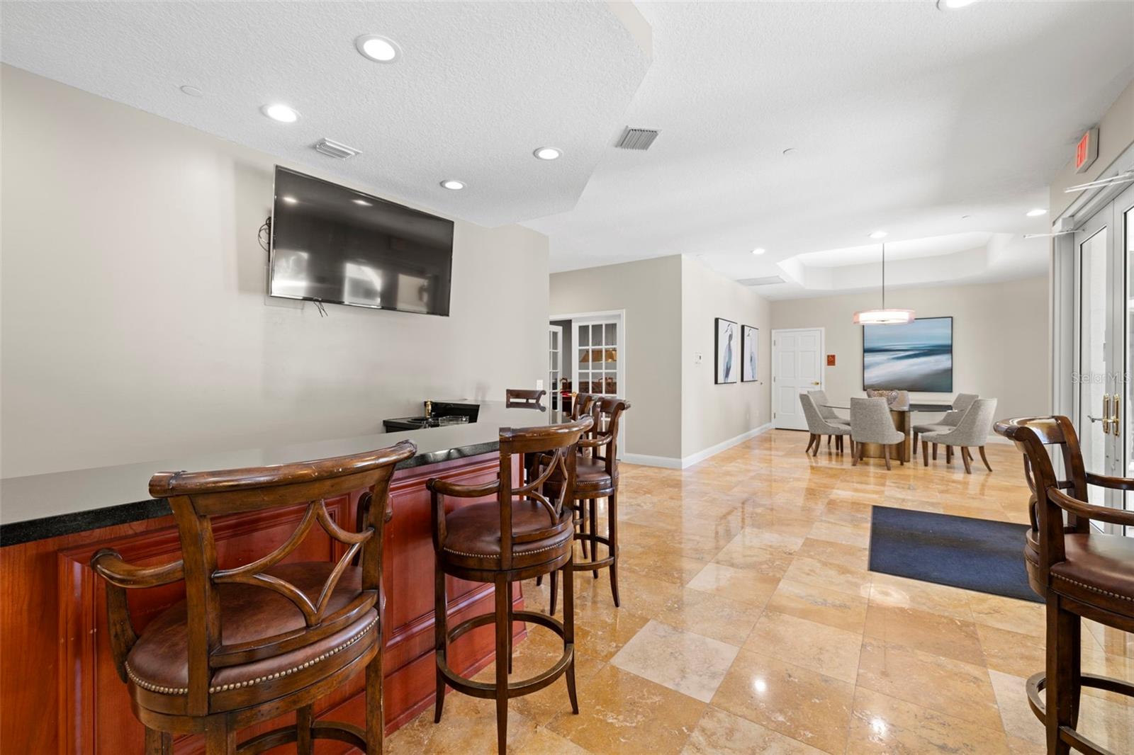 VINOY PLACE CONDO - Residential