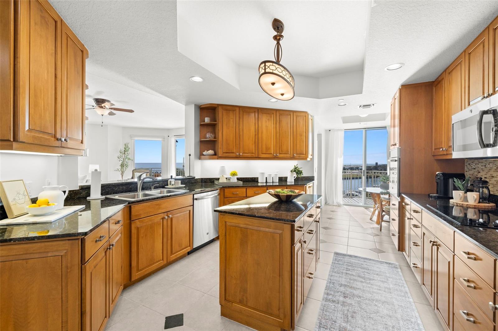 VINOY PLACE CONDO - Residential