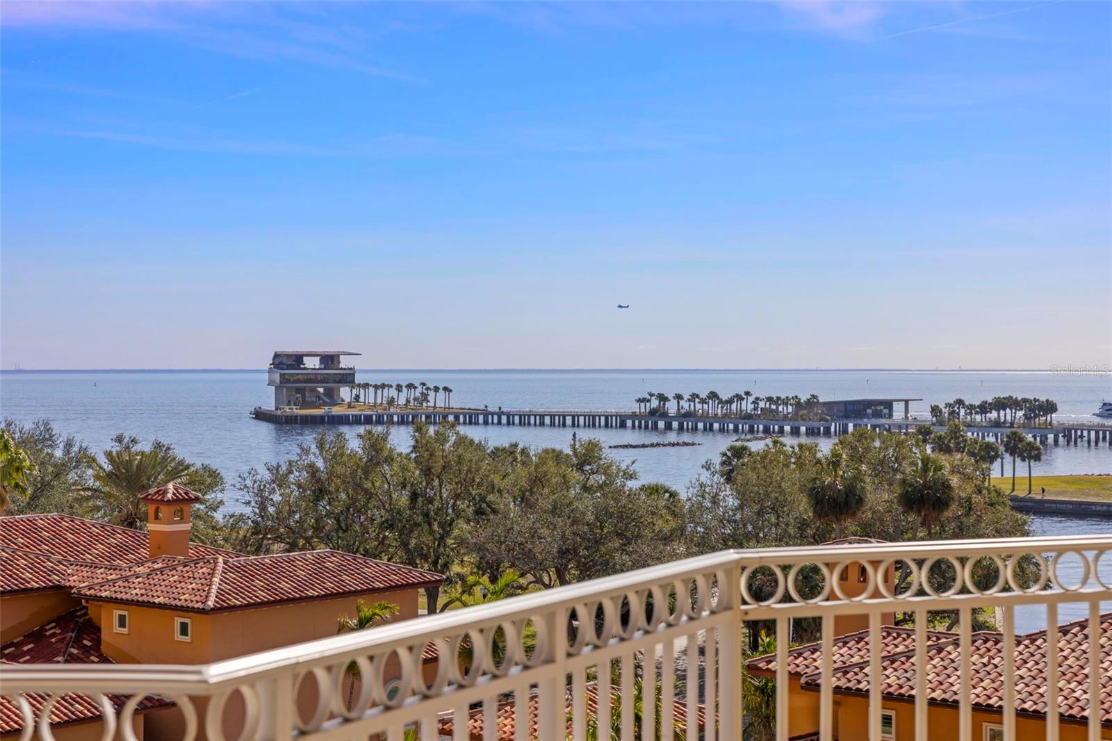 VINOY PLACE CONDO - Residential