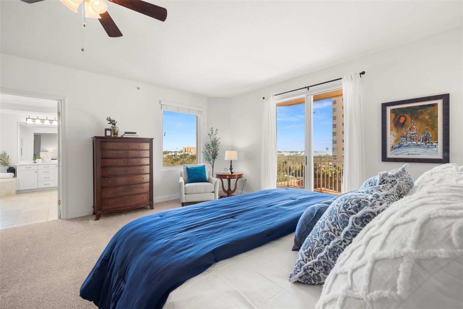 VINOY PLACE CONDO - Residential