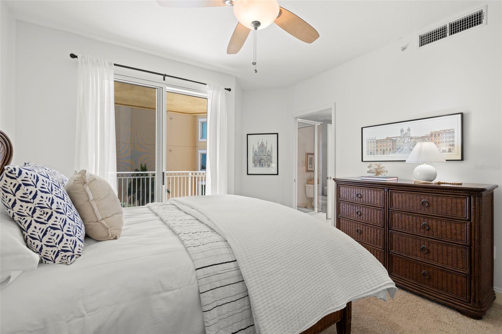 VINOY PLACE CONDO - Residential