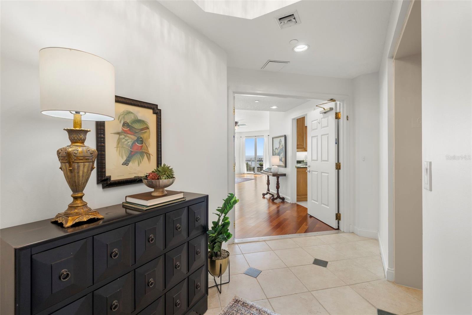 VINOY PLACE CONDO - Residential