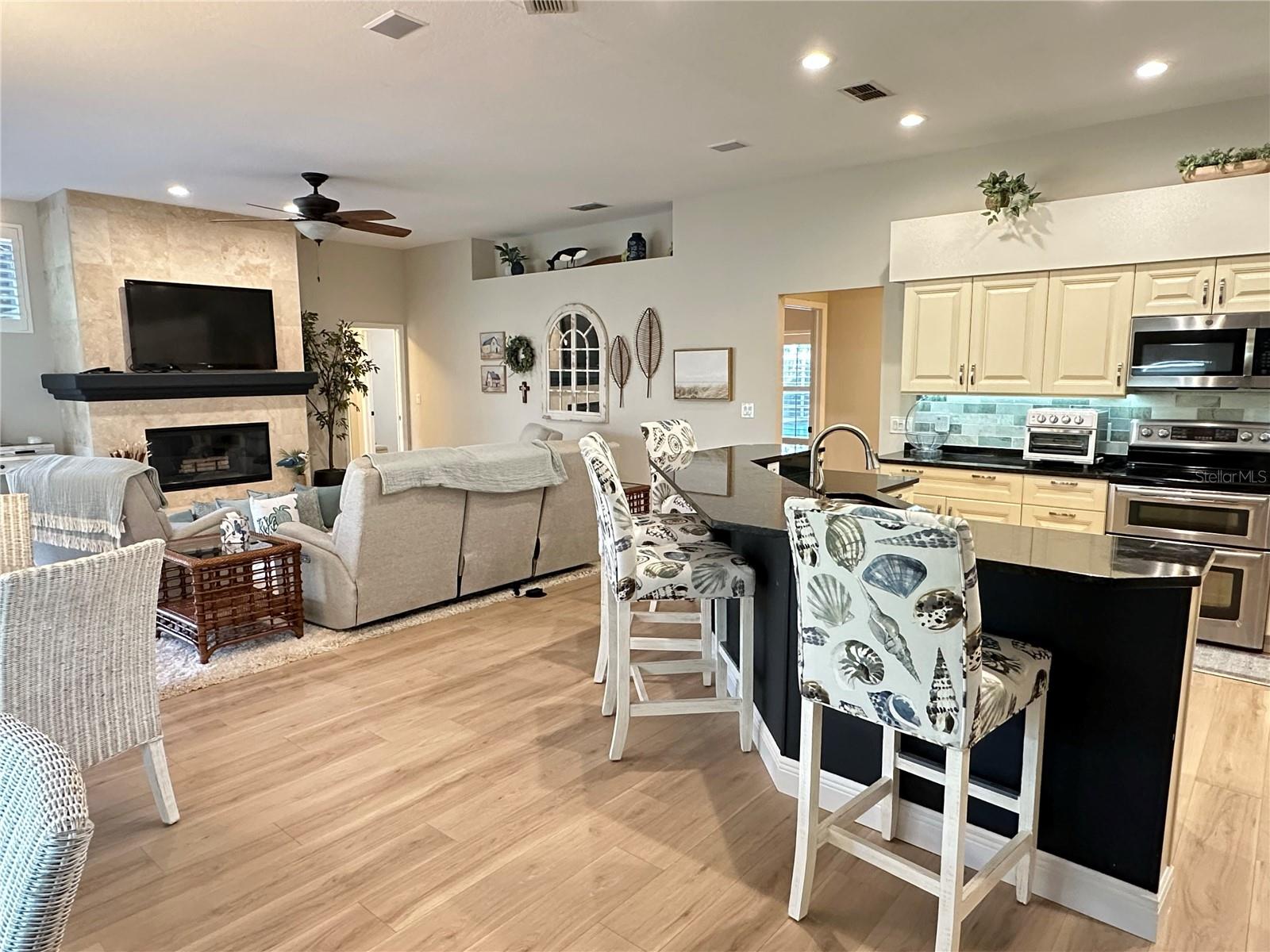 2679 SADDLEWOOD LANE