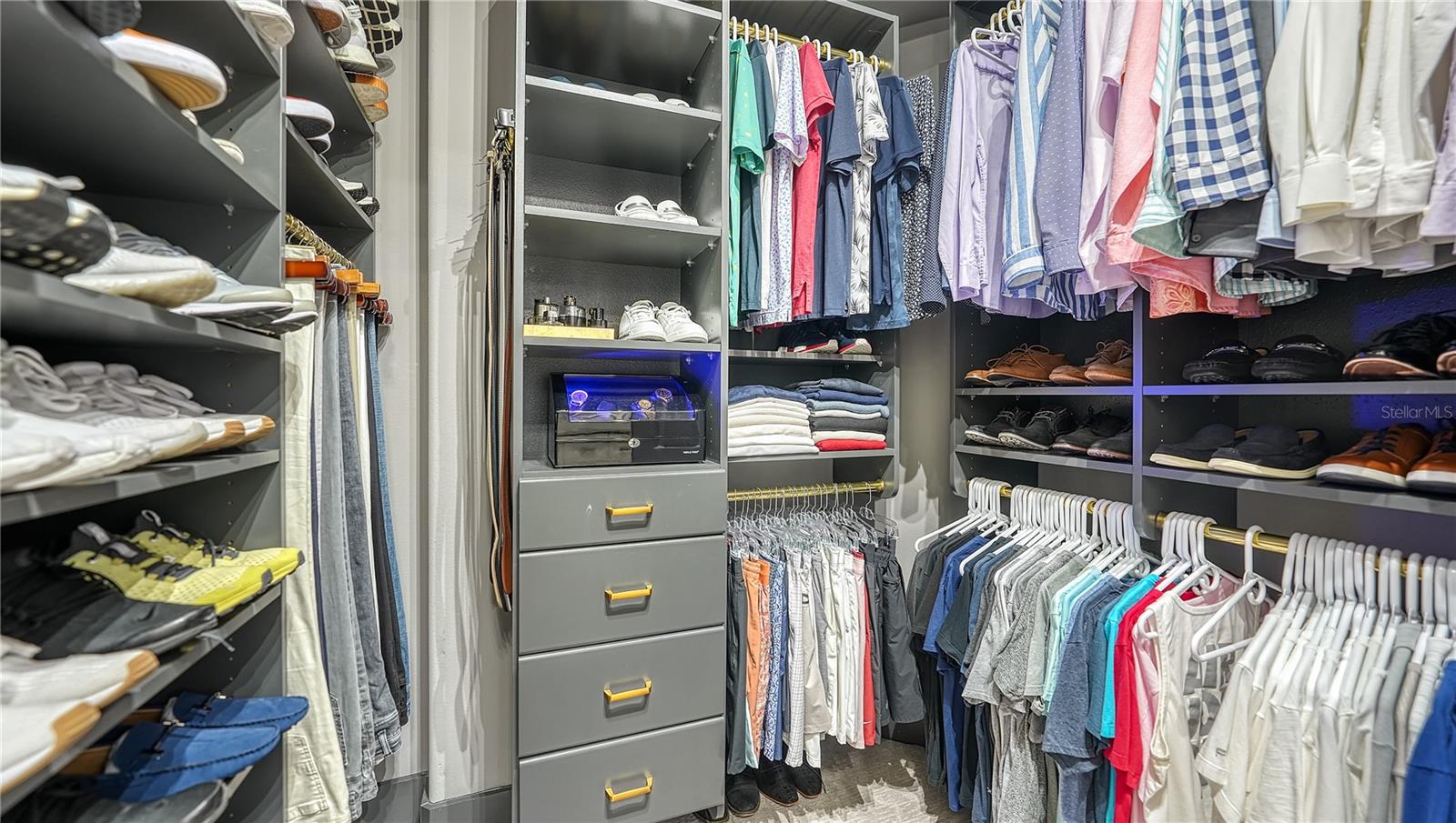 LAKEWOOD RANCH COUNTRY CLUB VILLAGE G - Residential