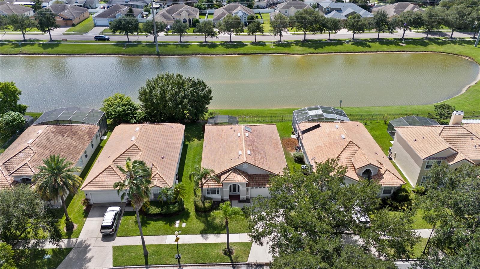 LANDSBROOK TERR - Residential Lease
