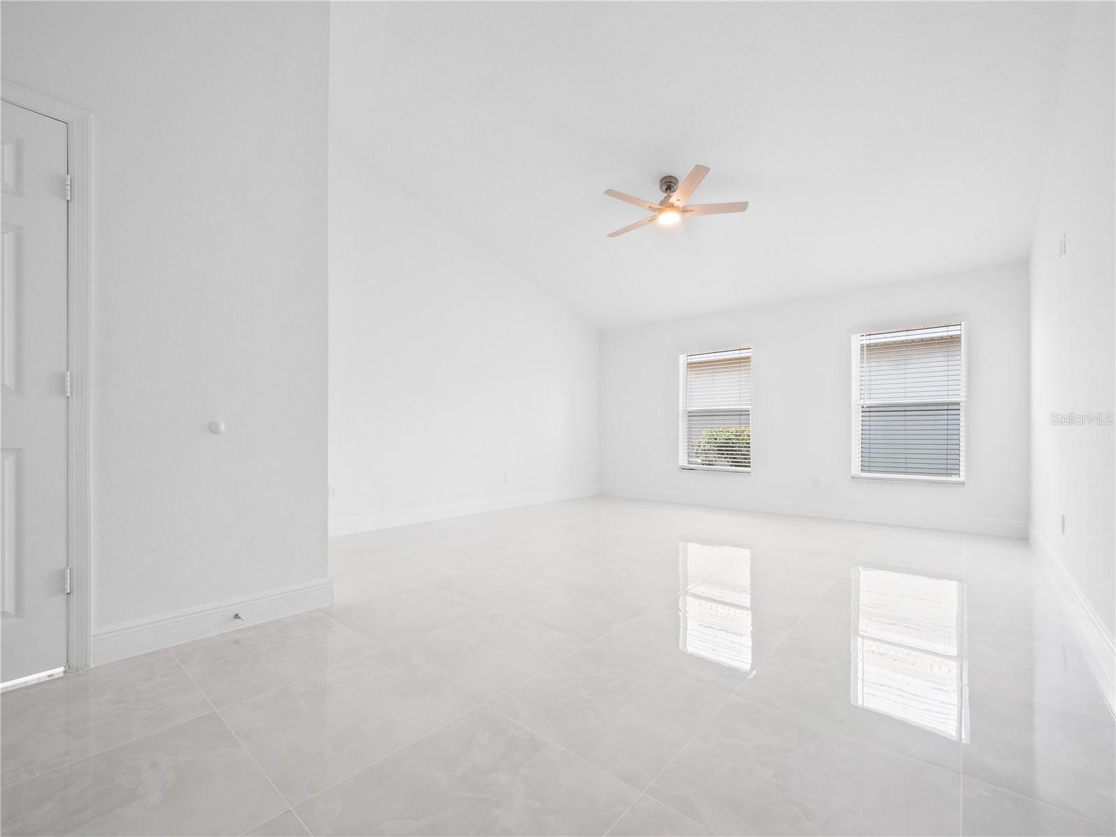 LANDSBROOK TERR - Residential Lease