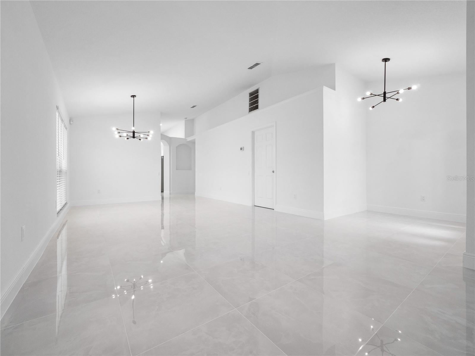 LANDSBROOK TERR - Residential Lease