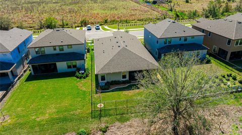 A home in PARRISH