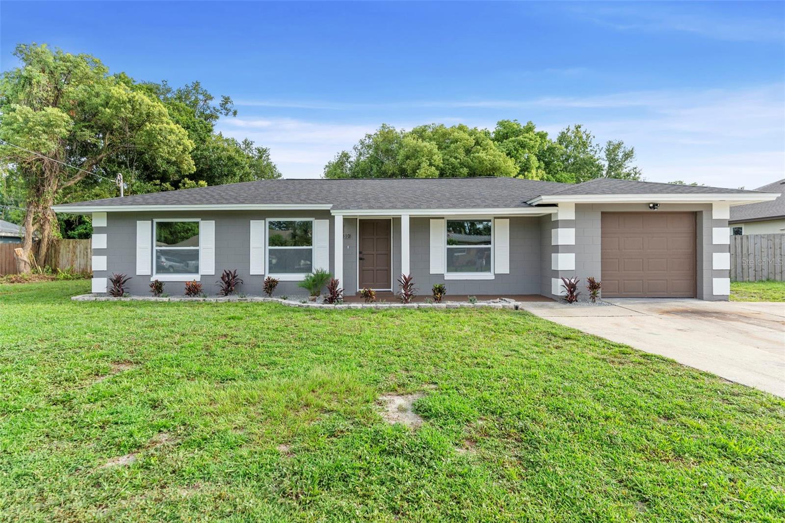 5310 PINEVIEW WAY