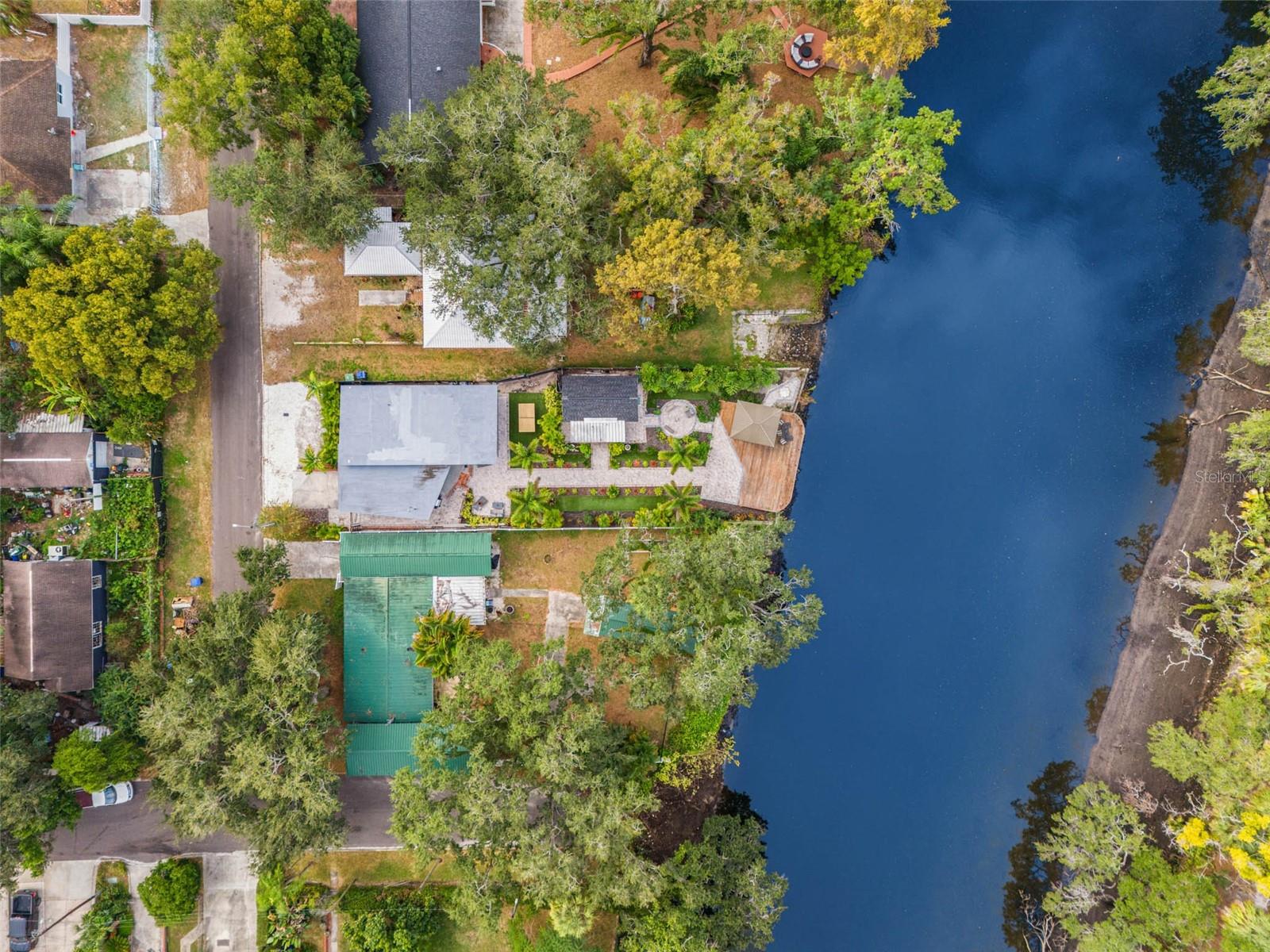 HOLLYWOOD PARK - Residential