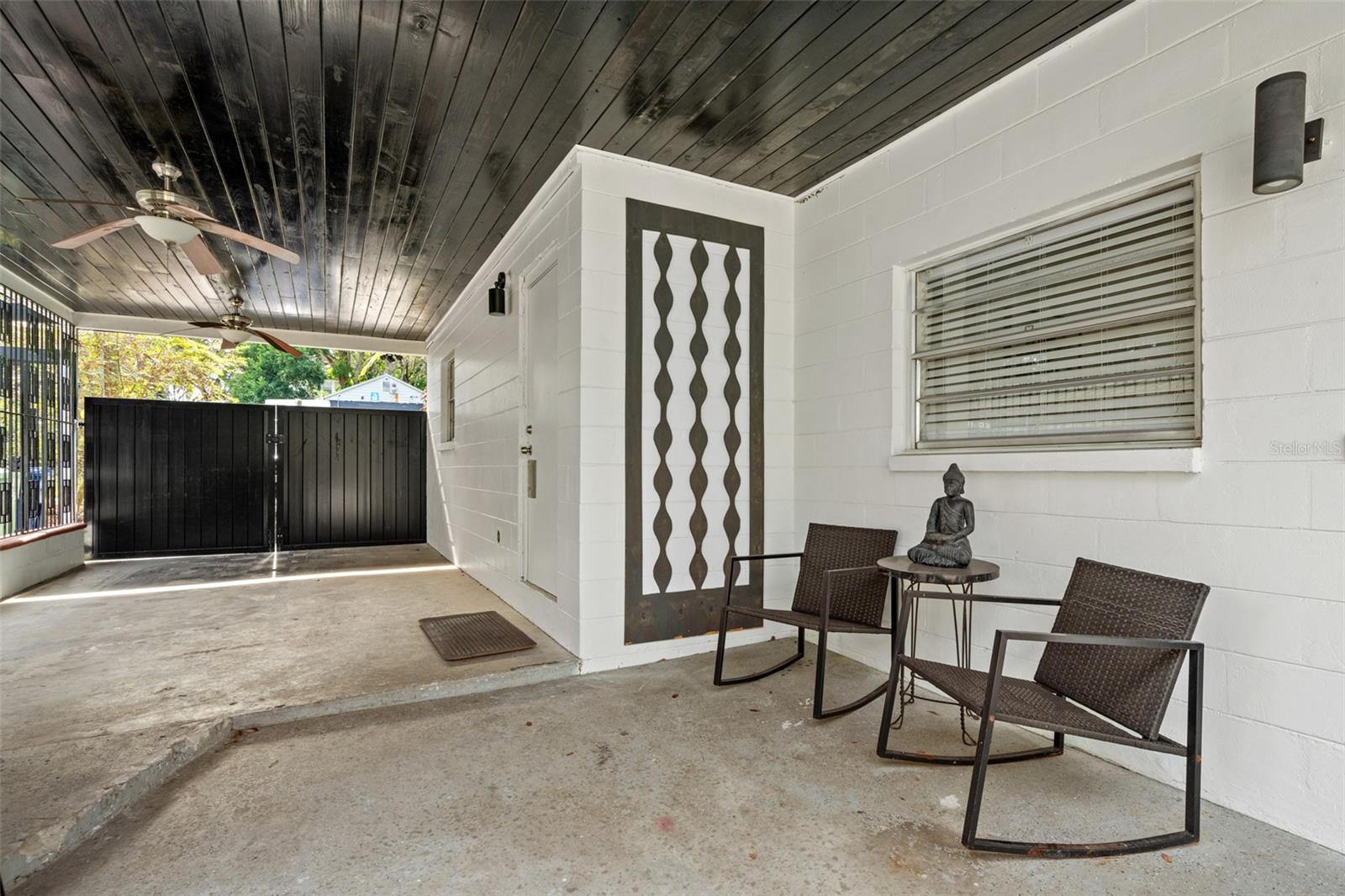 HOLLYWOOD PARK - Residential