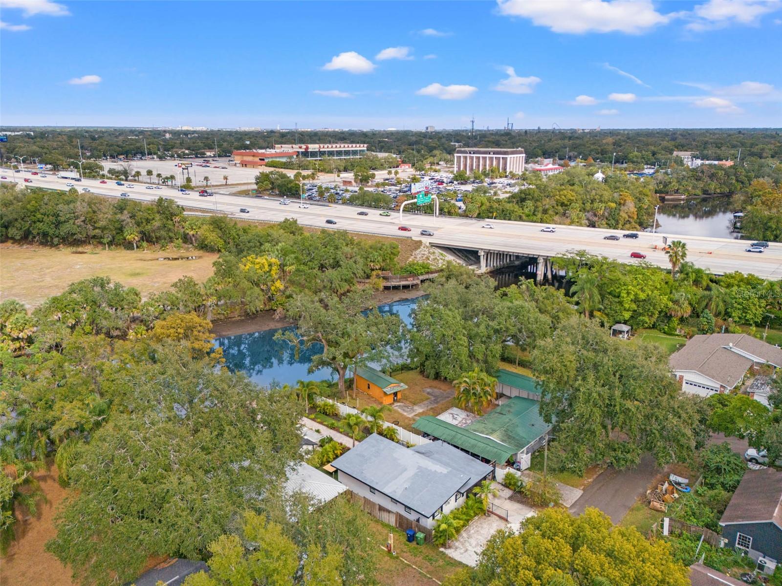 HOLLYWOOD PARK - Residential