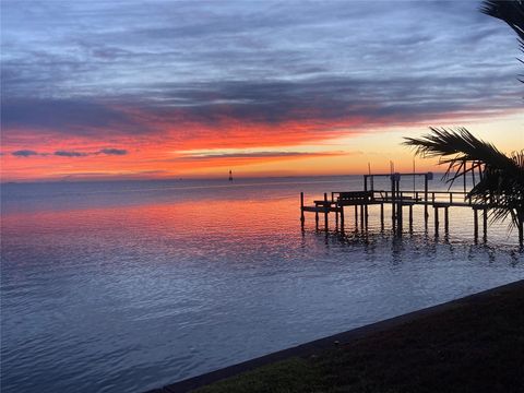 1967 BRIGHTWATERS BOULEVARD NE ST PETERSBURG FL 33703