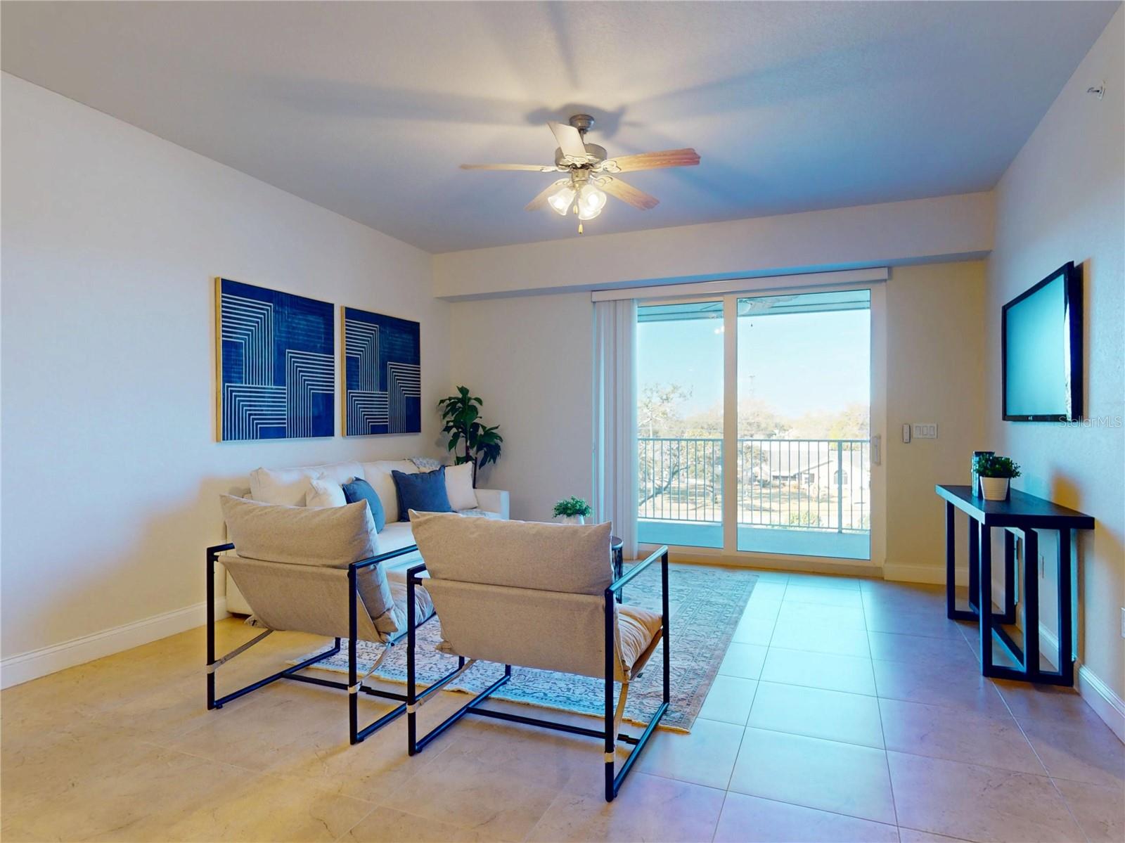 RIVERWALK/CORONADO ISLAND-BLDG - Residential