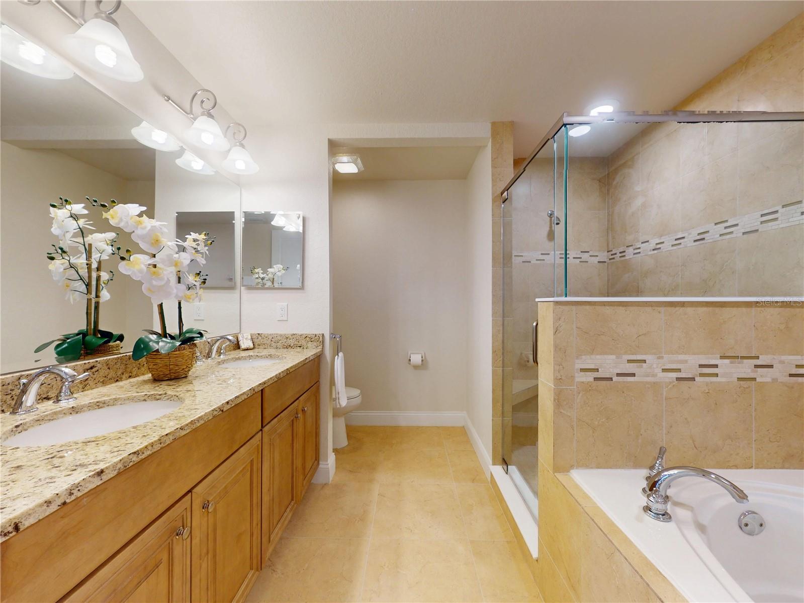 RIVERWALK/CORONADO ISLAND-BLDG - Residential