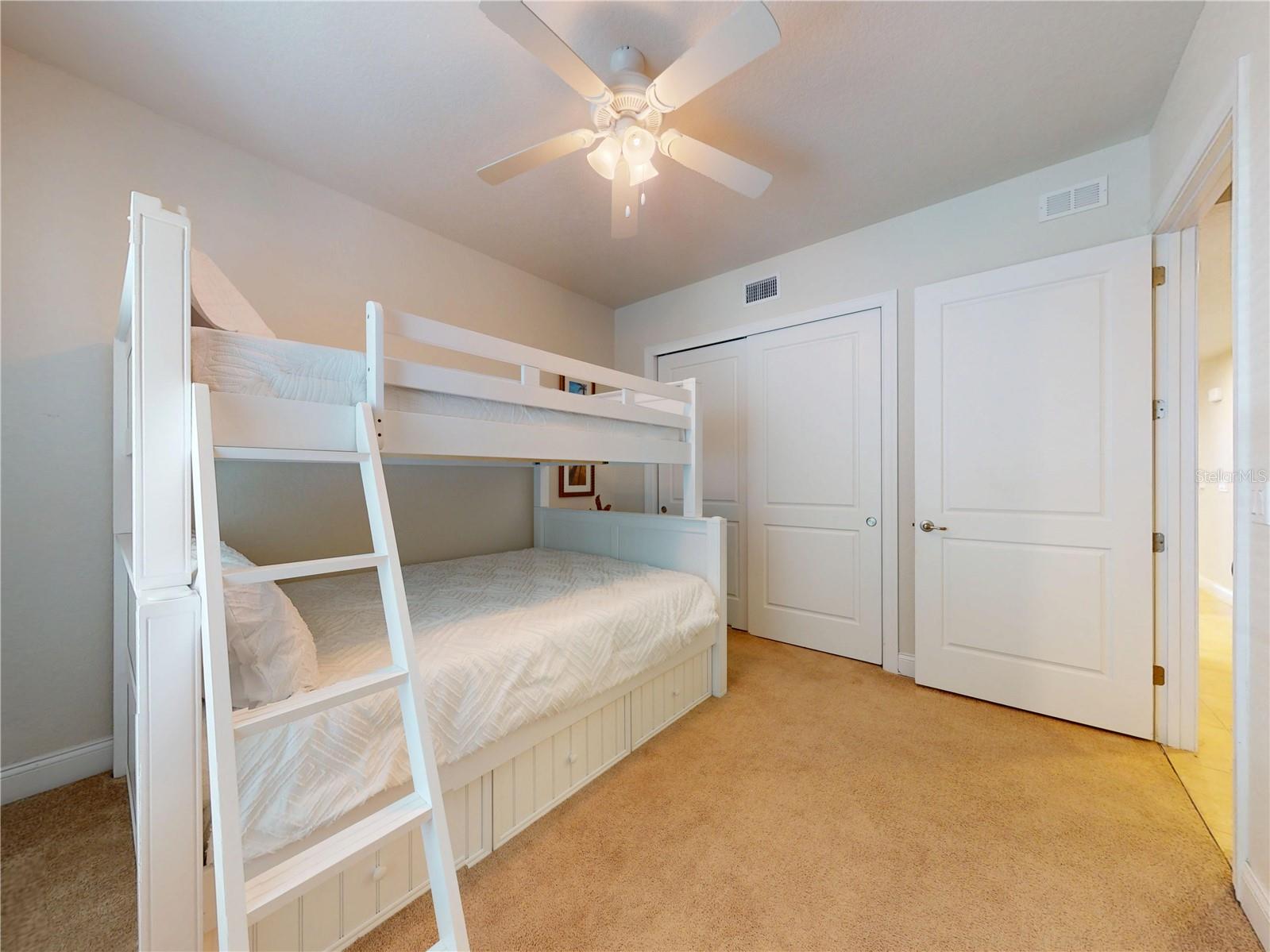 RIVERWALK/CORONADO ISLAND-BLDG - Residential