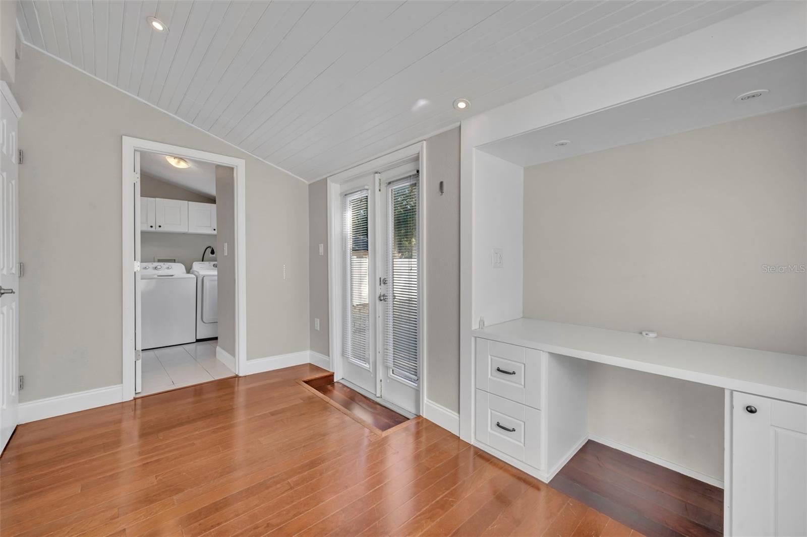 L L PAYNES SUB - Residential Lease