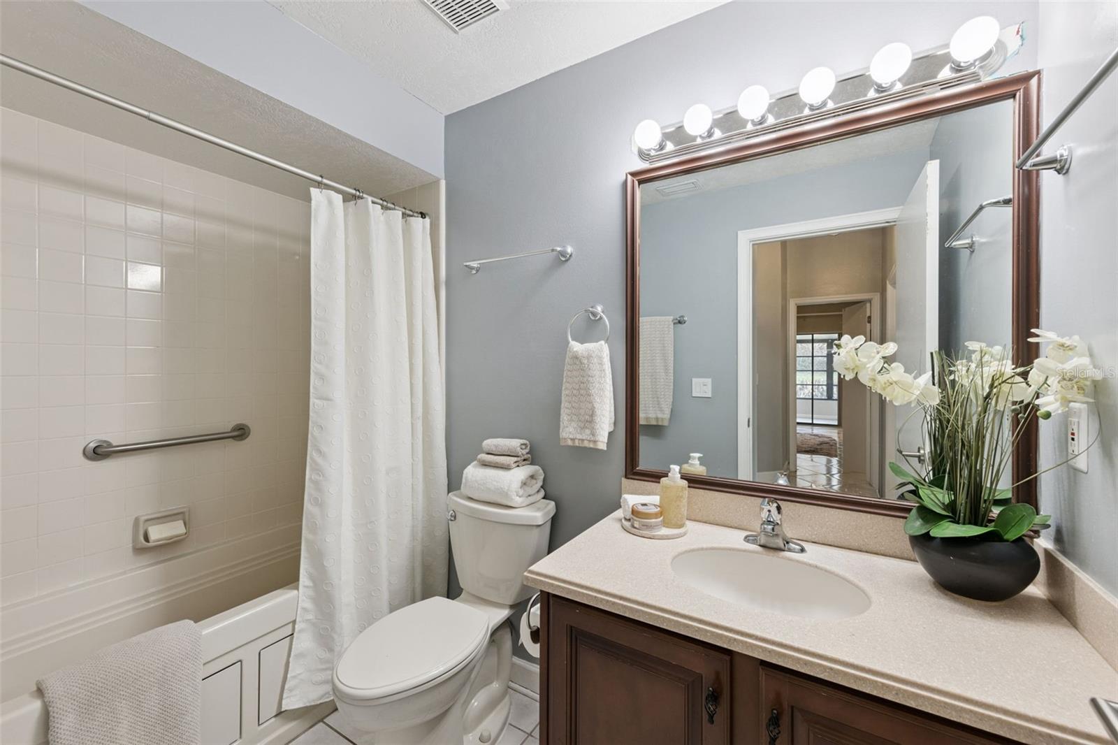 COUNTRY CLUB VILLAGE UNIT 3 - Residential