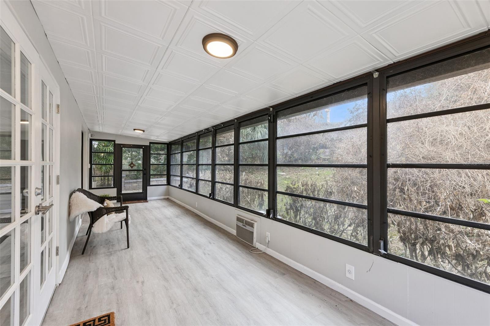 COUNTRY CLUB VILLAGE UNIT 3 - Residential