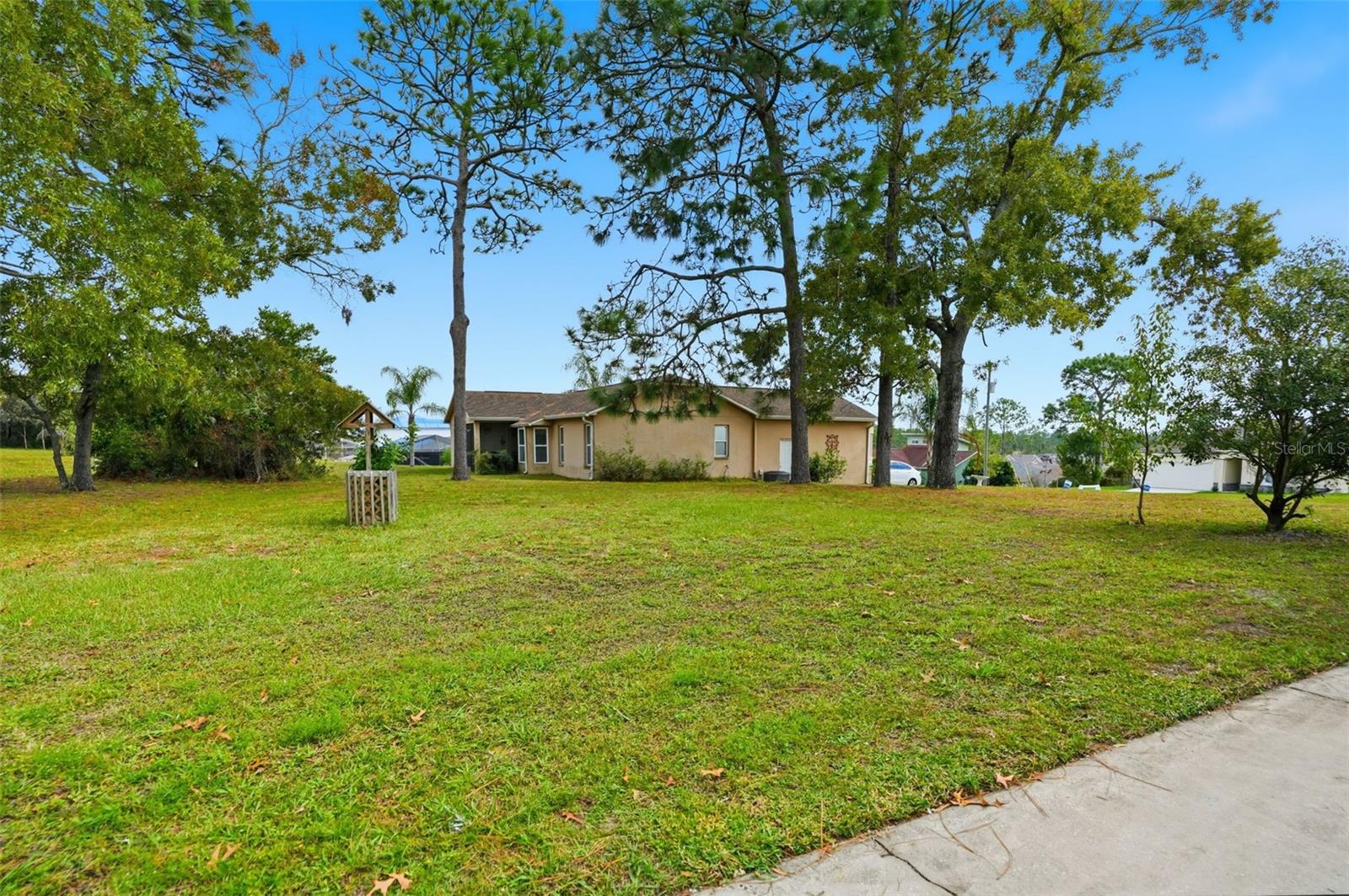 SPRING HILL - Residential