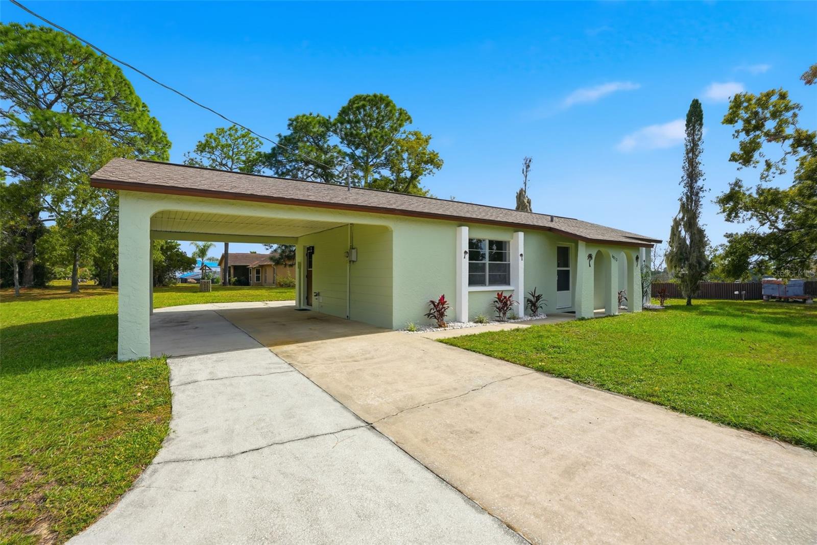 SPRING HILL - Residential