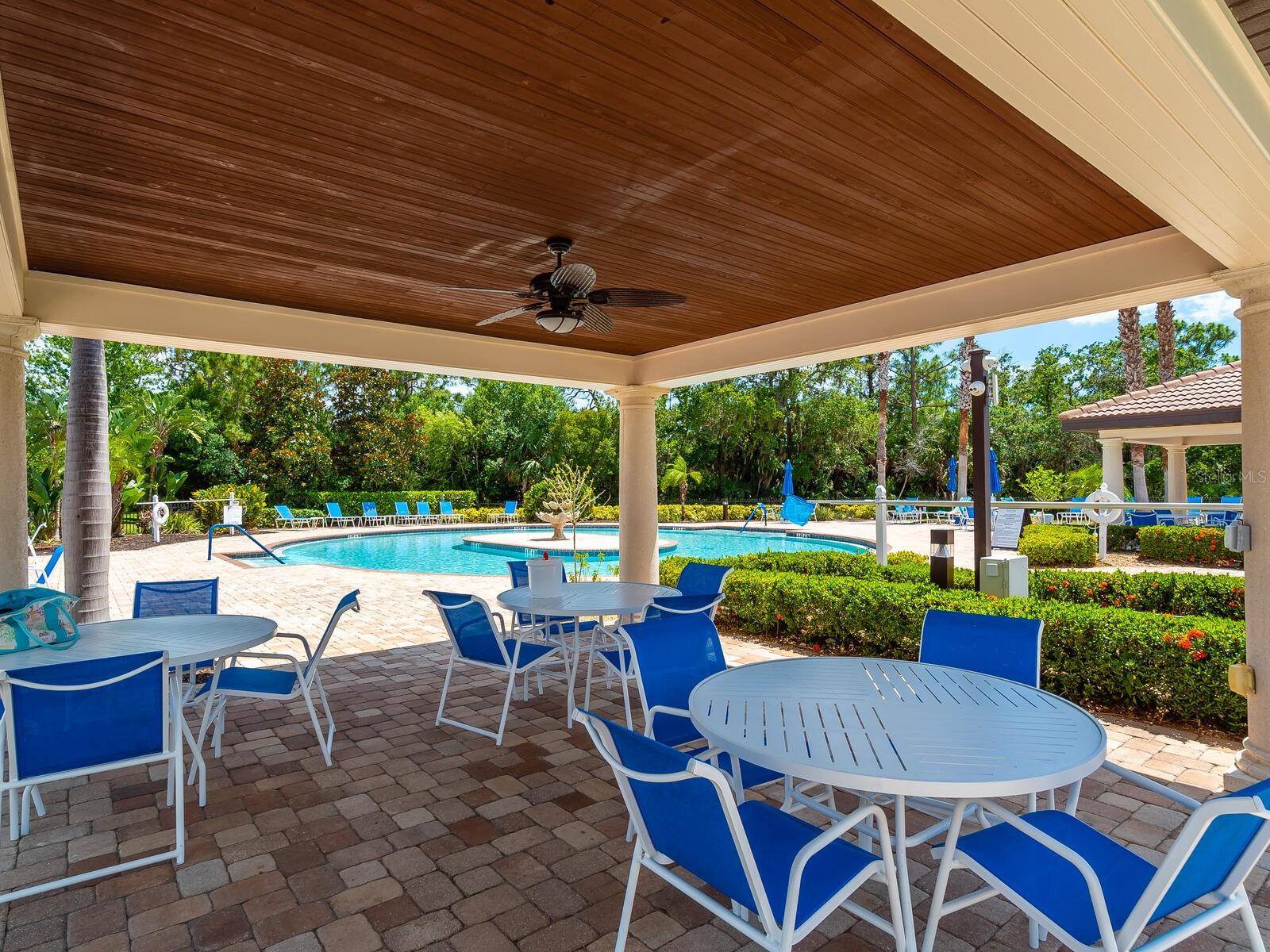 VENETIAN FALLS PH 3 - Residential